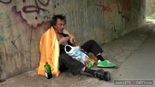 Obdachlos Die Geile Milf Gebumst Und Natursekt